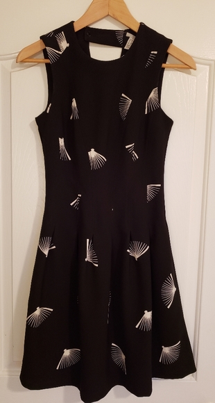H&M Pocked back zip dress - Picture 3 of 6
